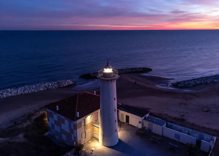 Amazing With Private Garden In