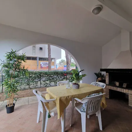 Amazing With Private Garden In Lägenhet