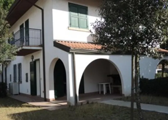 Amazing With Private Garden In * 比比翁